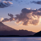36 vistas del volcán villarrica, Araucania Andina, Araucanía, Lago Caburgua, chile, fotografía, humo, landscape, paisaje, photography, sunset, territorio, territory, volcano, volcán