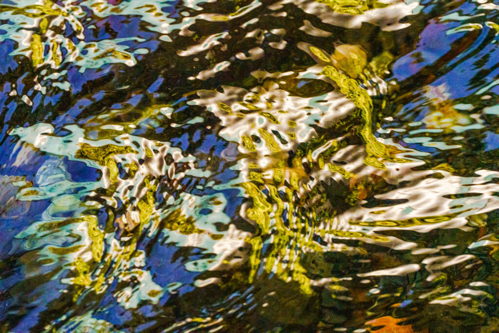 Río Carhuello agua, araucania, espejo de agua, liquid, liquido, water